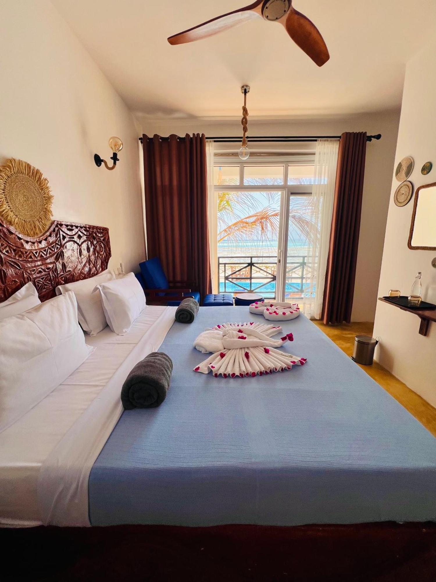 Mia Boutique Hotel Michamvi Kültér fotó