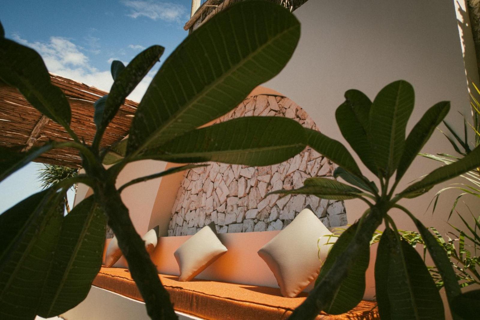 Mia Boutique Hotel Michamvi Kültér fotó